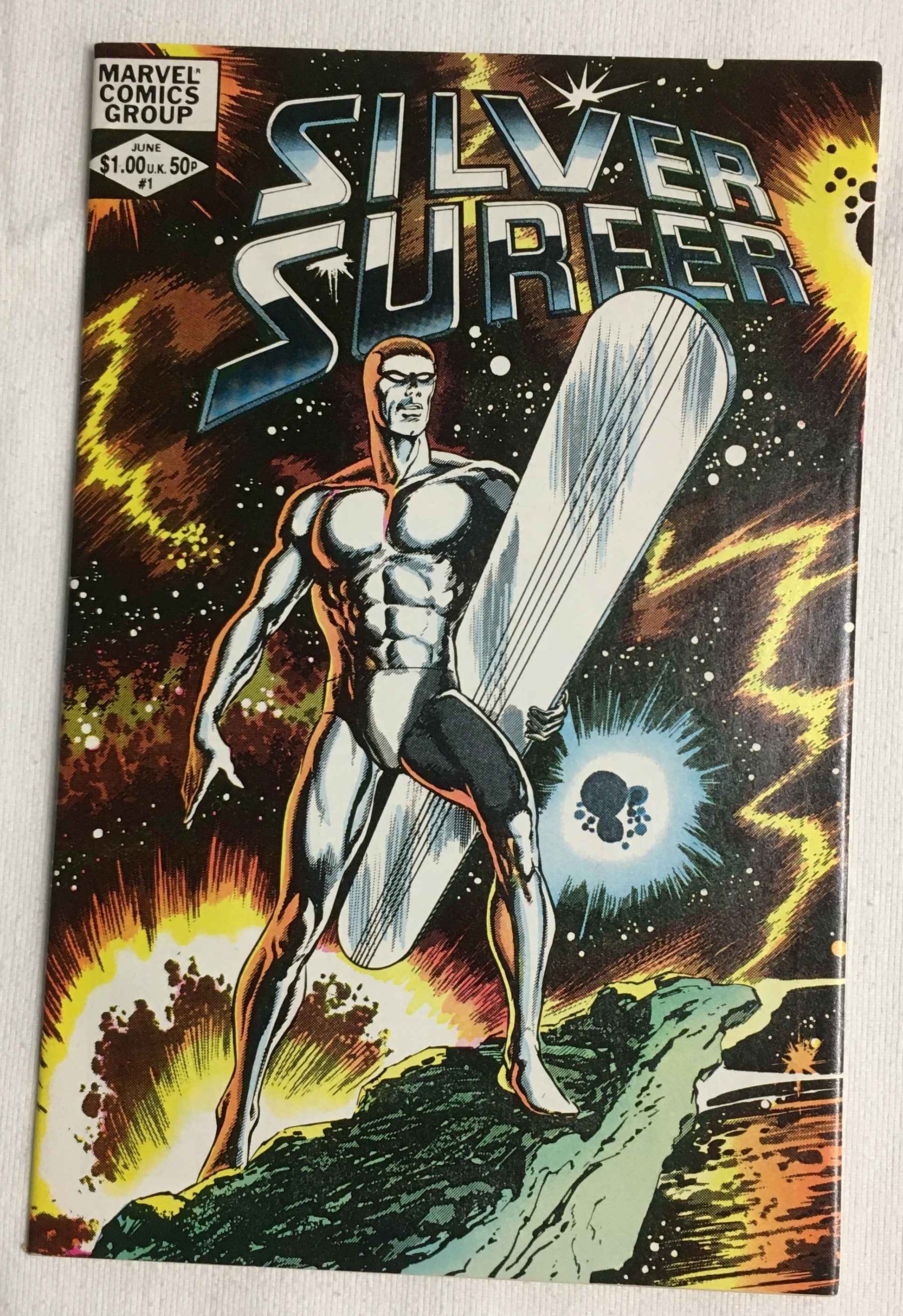 Silver Surfer - Escape To Terror - Volume 2 - No. 1 - June 1982 


